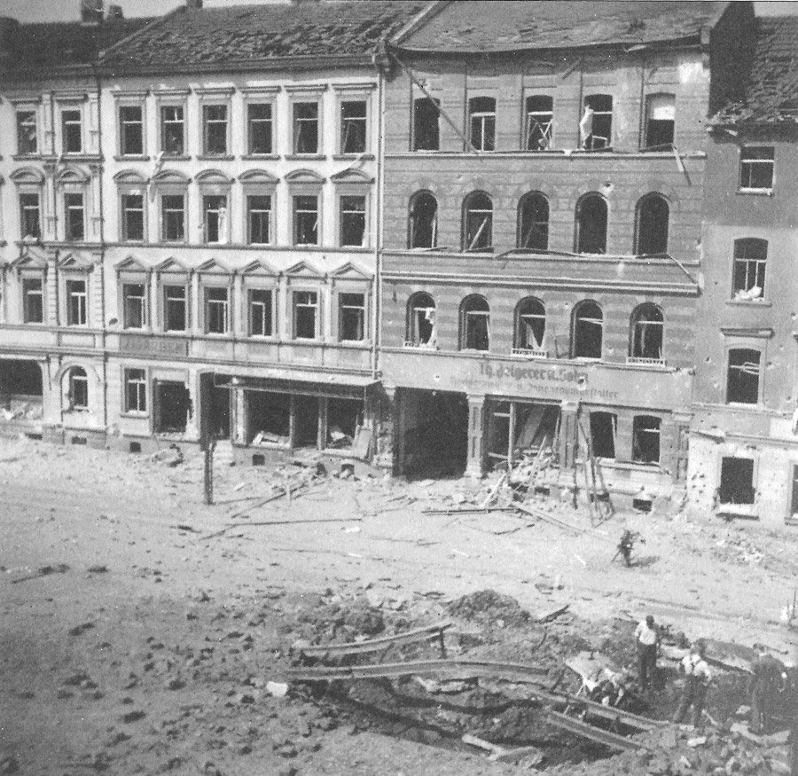 Kriegsschäden in der Magdeburger Allee 1941